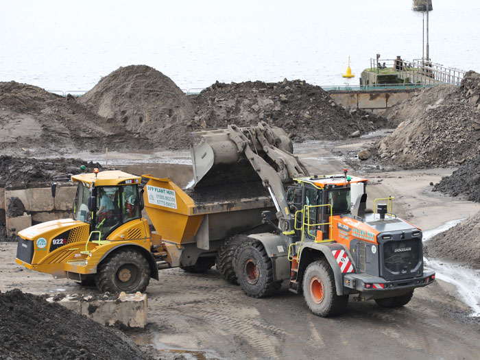 Doosan DL 320-7 image 3