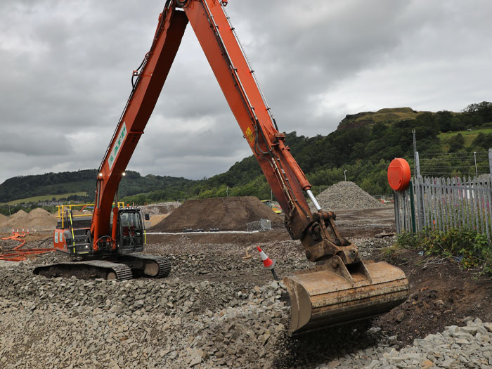 Hitachi ZX350LC Super long reach image 3