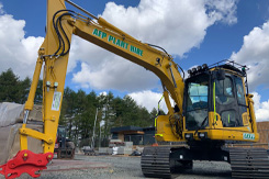 Komatsu PC138 US