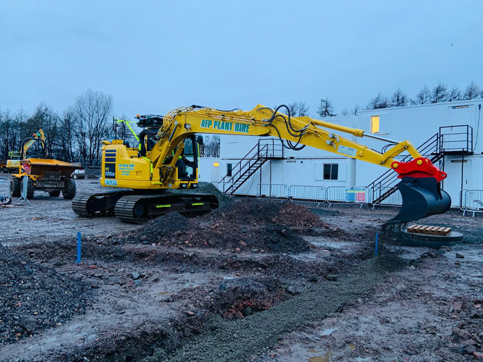 Komatsu PC138 US image 3