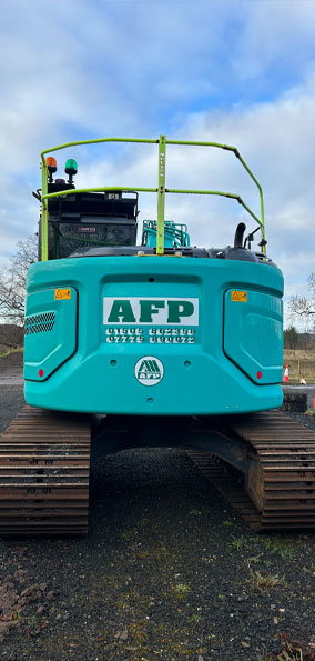 Kobelco SK140 SRLC (with Engcon) image 7
