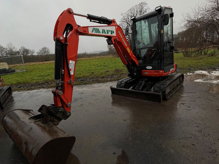 Kubota U27-4 image 4