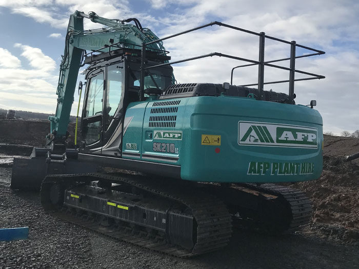 Kobelco SK210 image 4