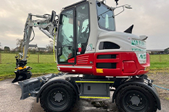 Takeuchi TB295W